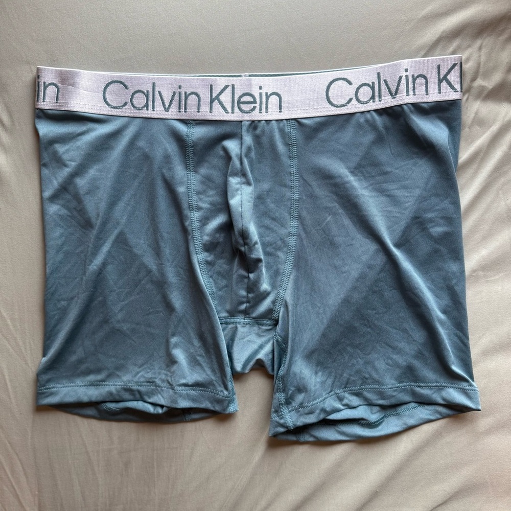 Calvin Klein Men's Gray Boxer Briefs